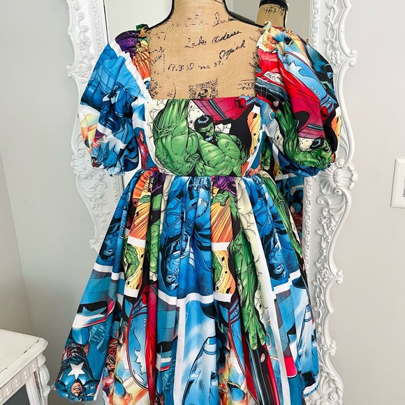 New York Couture Reworked Handmade Marvel Hulk Smash Puff Sleeve Dress - Picture 3 of 6